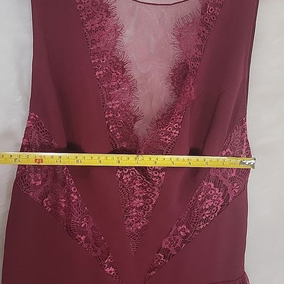 FREE PEOPLE DOVE LACE PANEL CROCHET  DRESS RICH BERRY - Picture 15 of 17